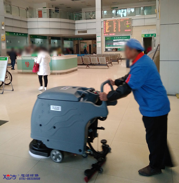 醫院大廳保潔，醫院手推式洗地機